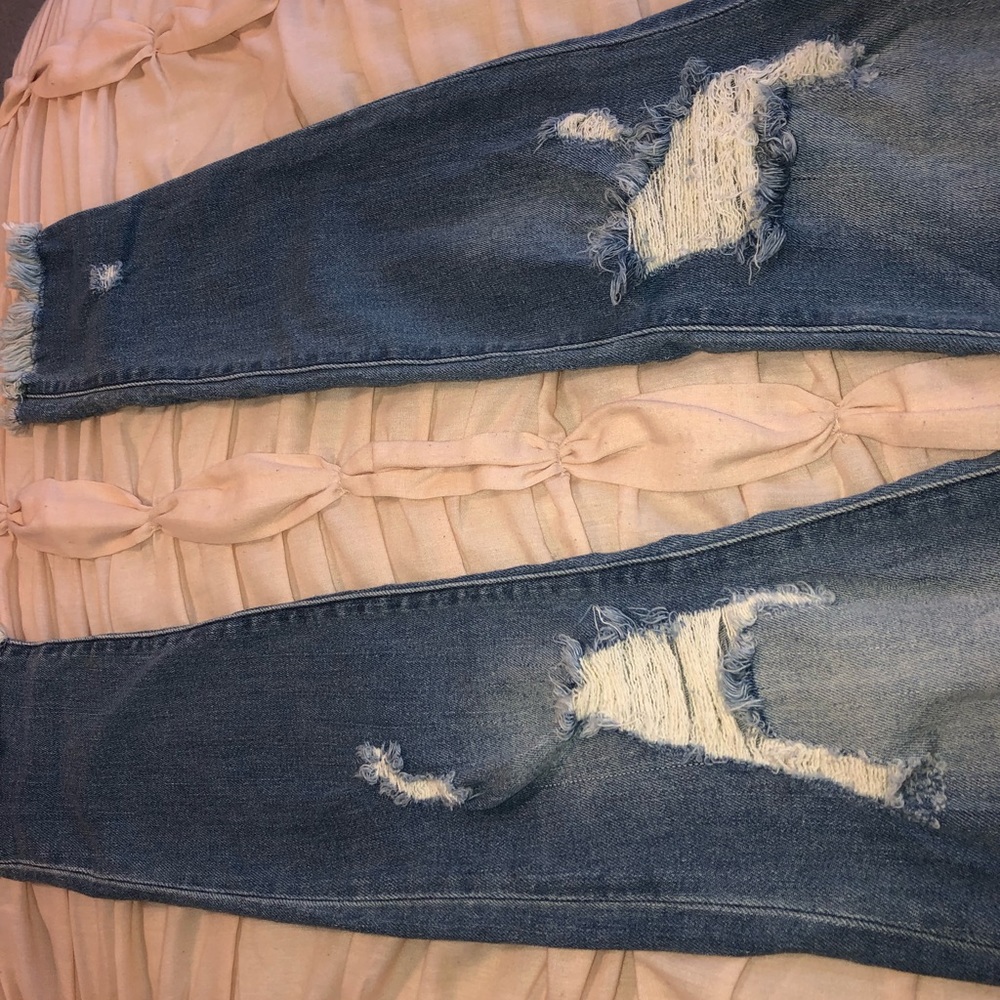 Jeans size: 28
